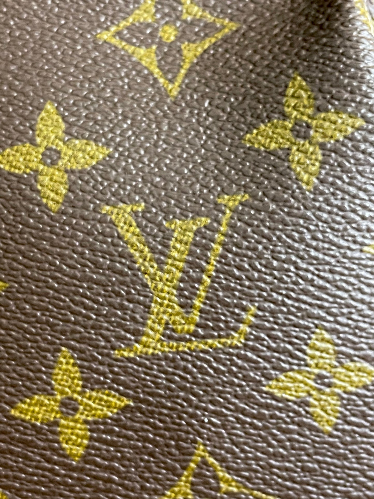 Authentic Louis Vuitton French Co Kisslock Pouch