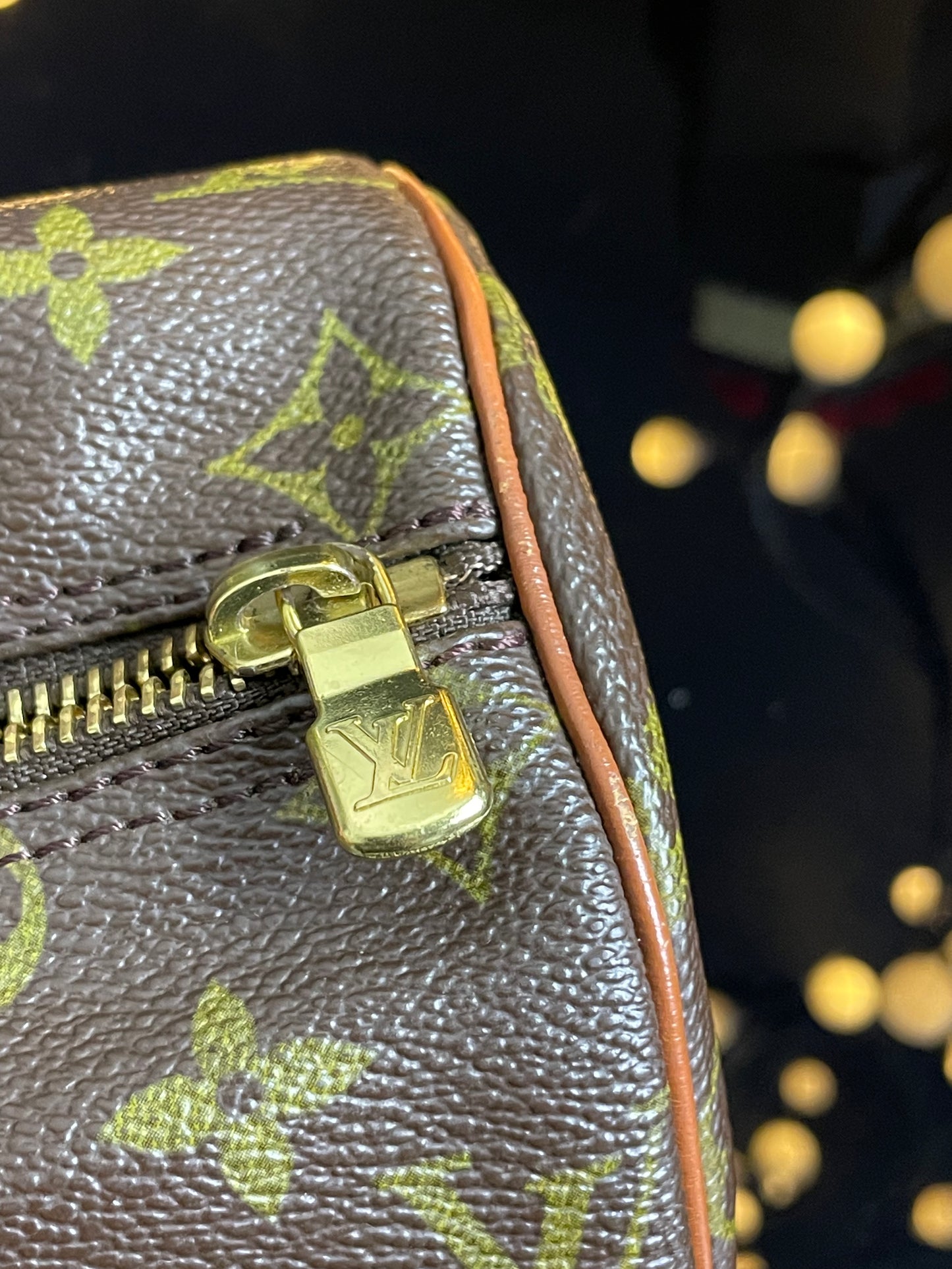 Authentic Louis Vuitton Monogram Papillon 26