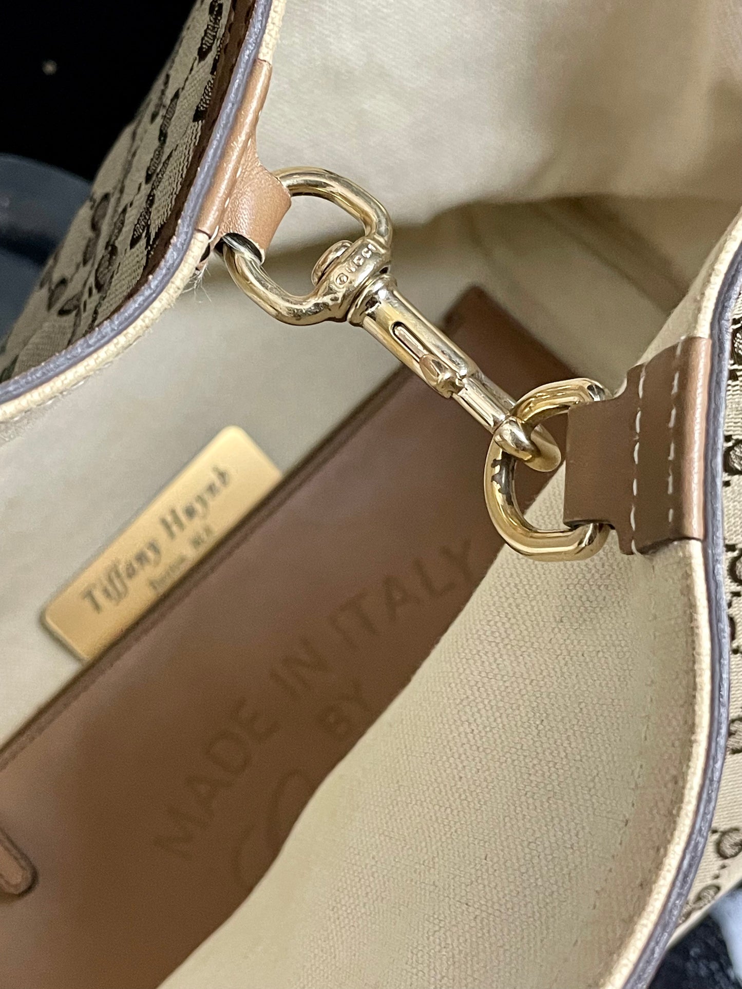 Authentic Gucci GG Monogram Canvas Tote Shoulder w/ Pouch