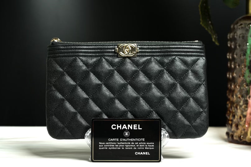 Authentic 20A Chanel Boy Small O Case w/ LGHW