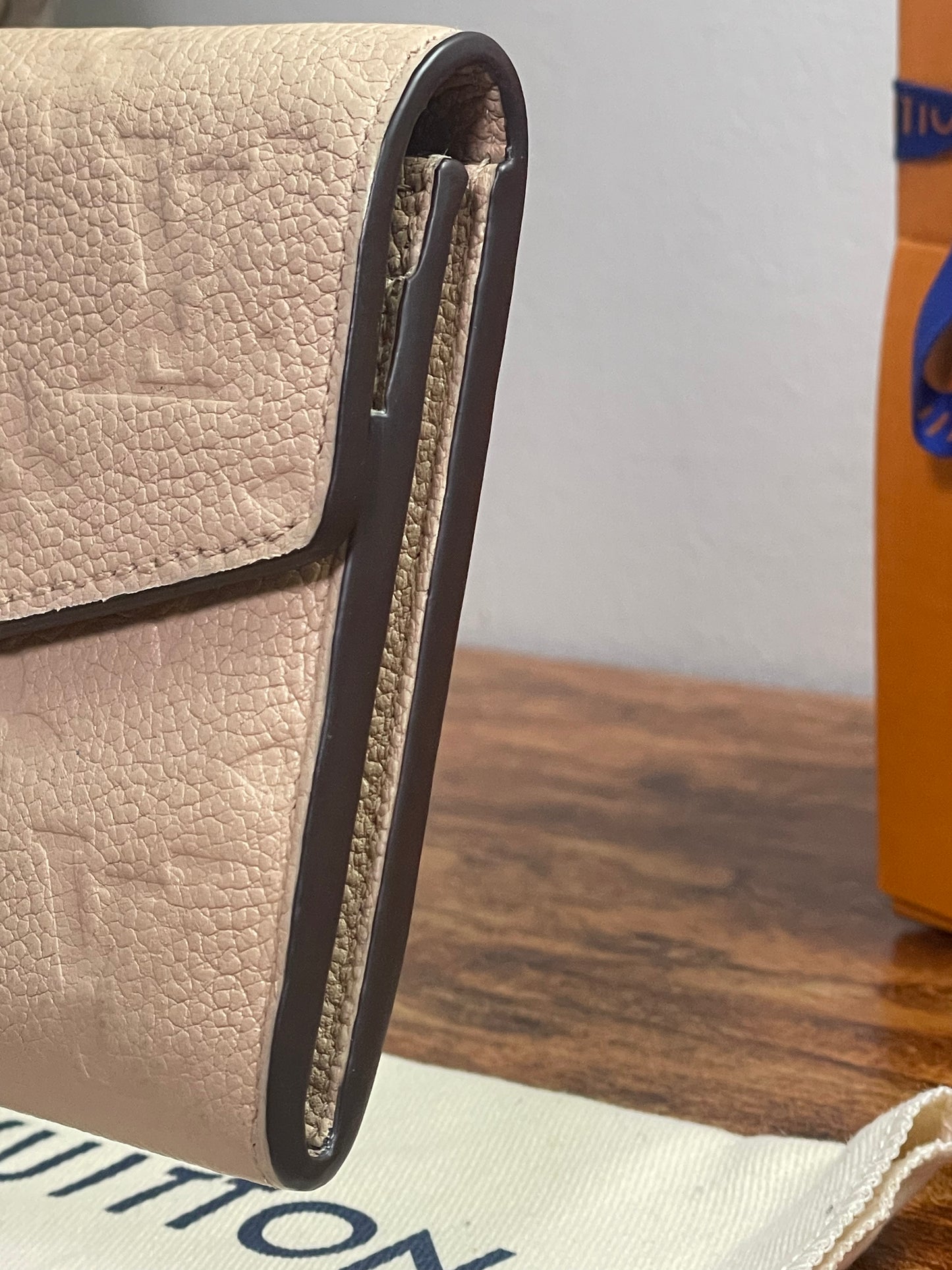 Authentic Louis Vuitton Empreinte Old Model Sarah Wallet Dune Beige