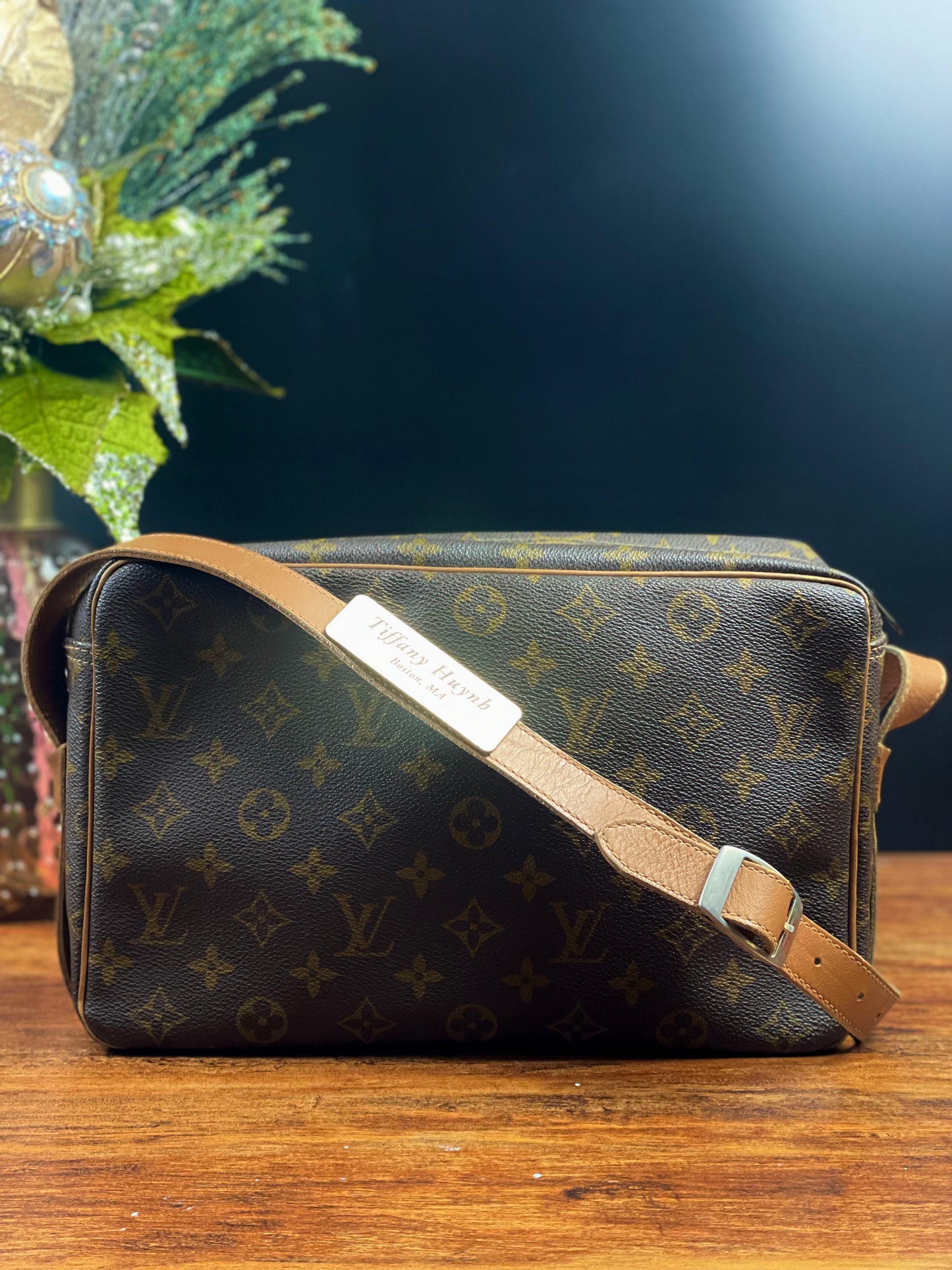 Authentic LOUIS VUITTON Vintage French Co Sac Bandouliere 30 Shoulder