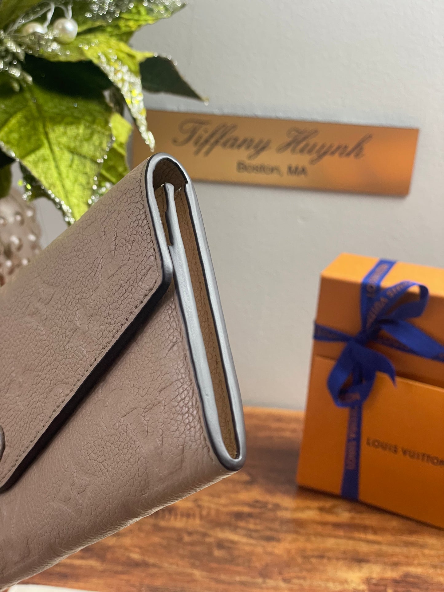 Authentic Louis Vuitton Empreinte Old Model Sarah Wallet Dune Beige
