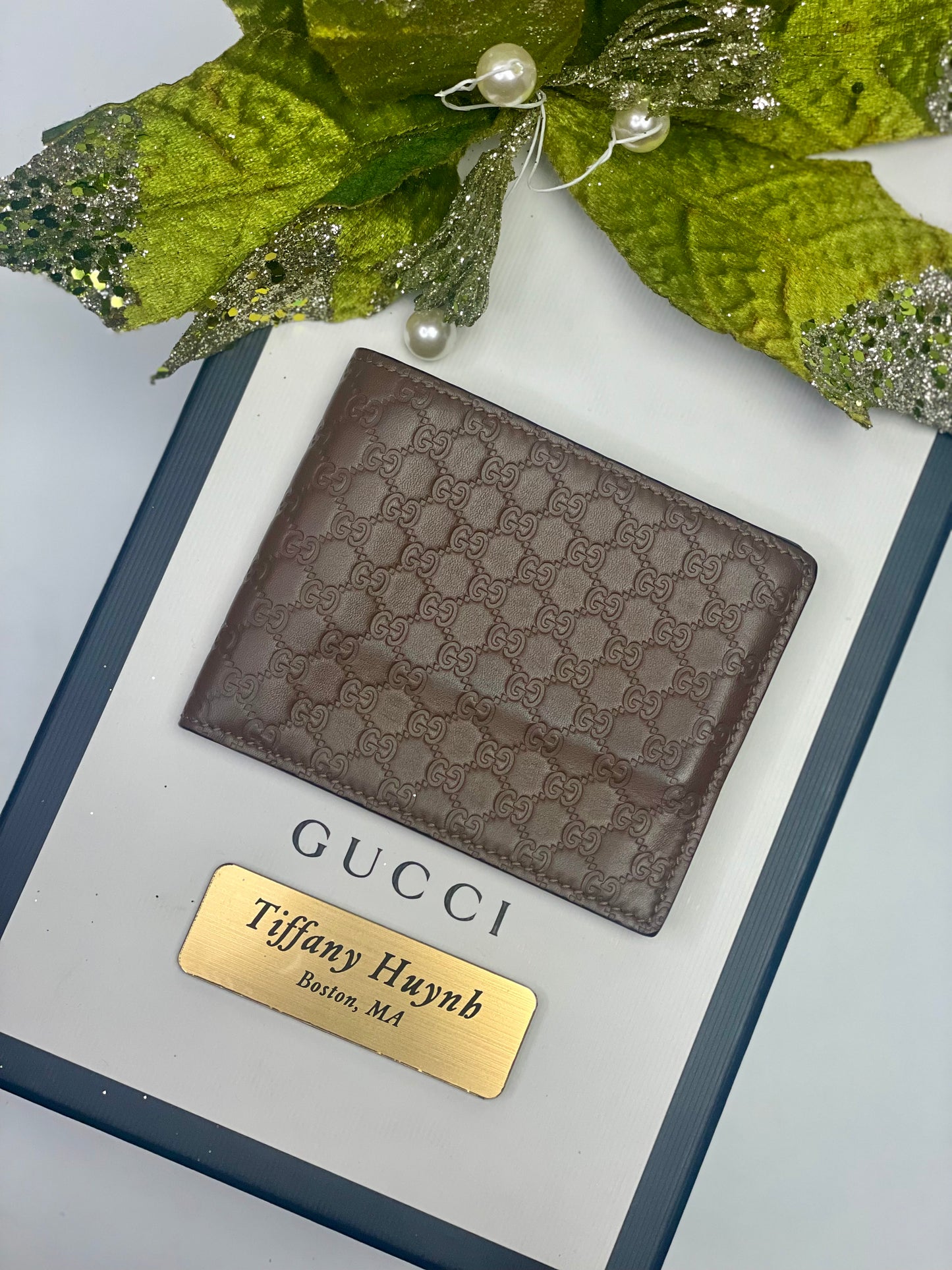 Authentic Gucci Mens Brown Microguccissma Leather Bifold Wallet