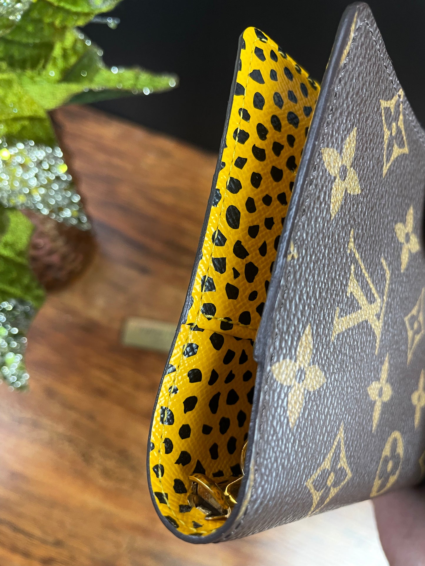 Authentic Louis Vuitton x Yayoi Kusama Agenda PM