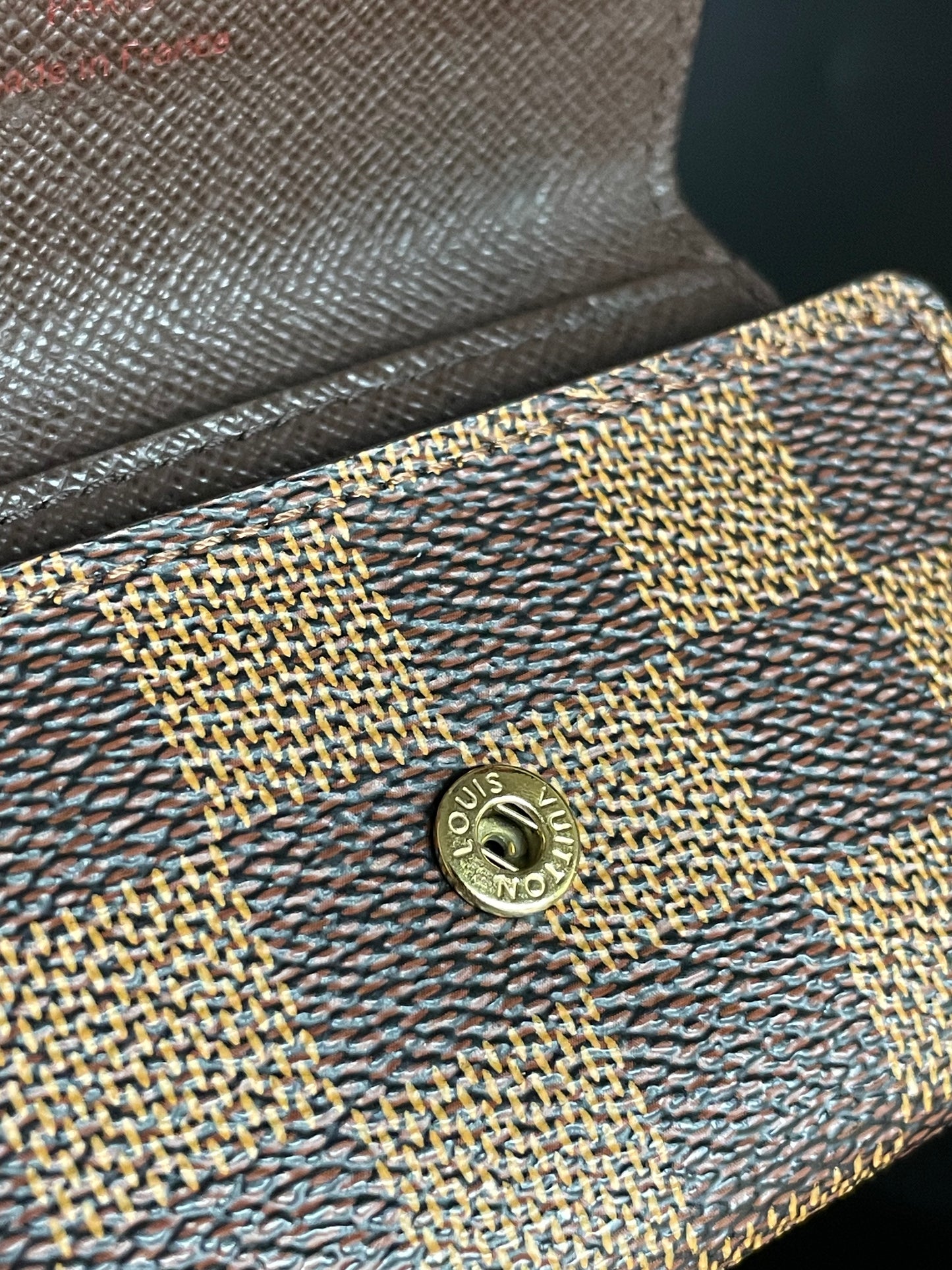 Authentic Louis Vuitton Damier Ebene 6 Key Holder