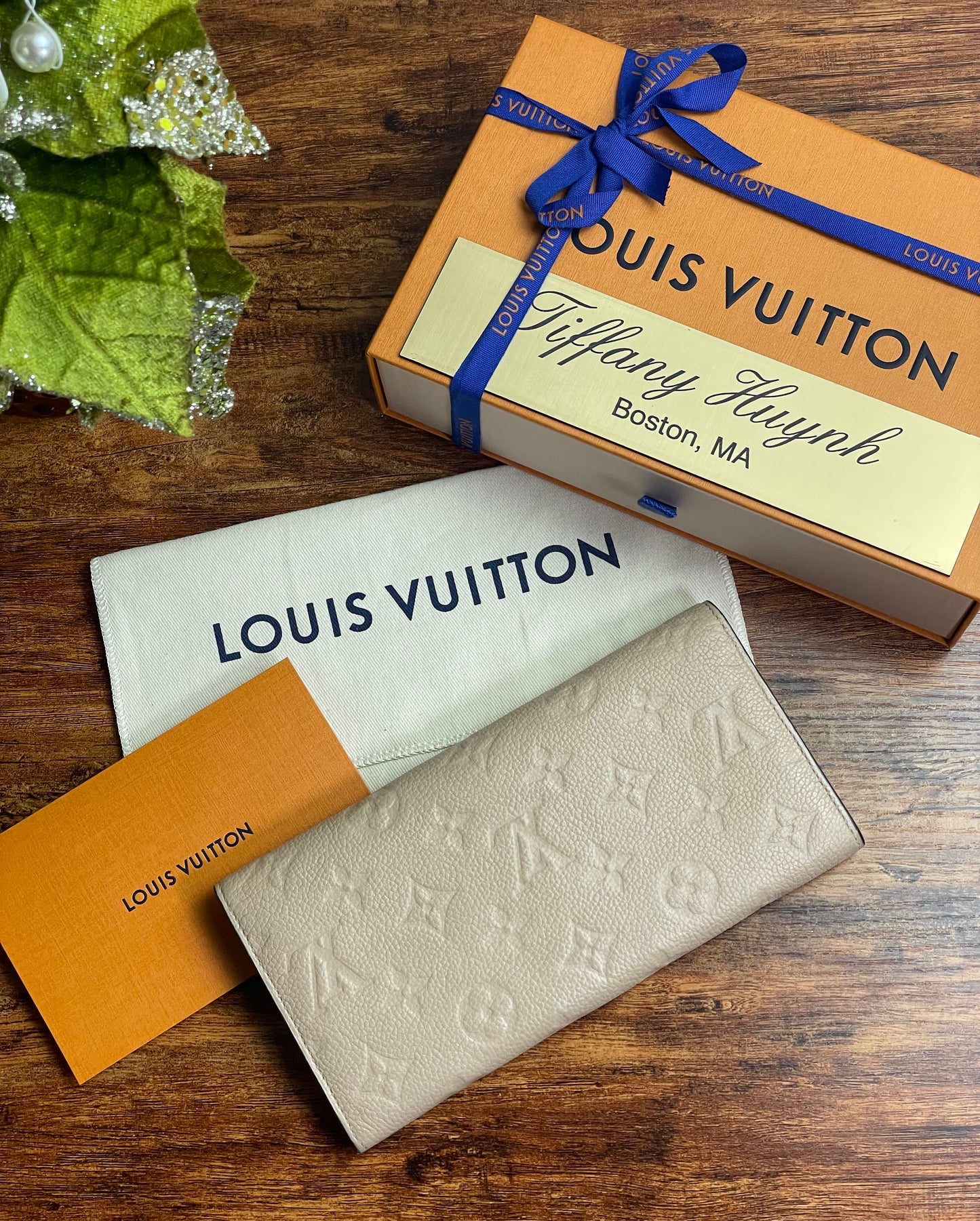 Authentic Louis Vuitton Empreinte Old Model Sarah Wallet Dune Beige