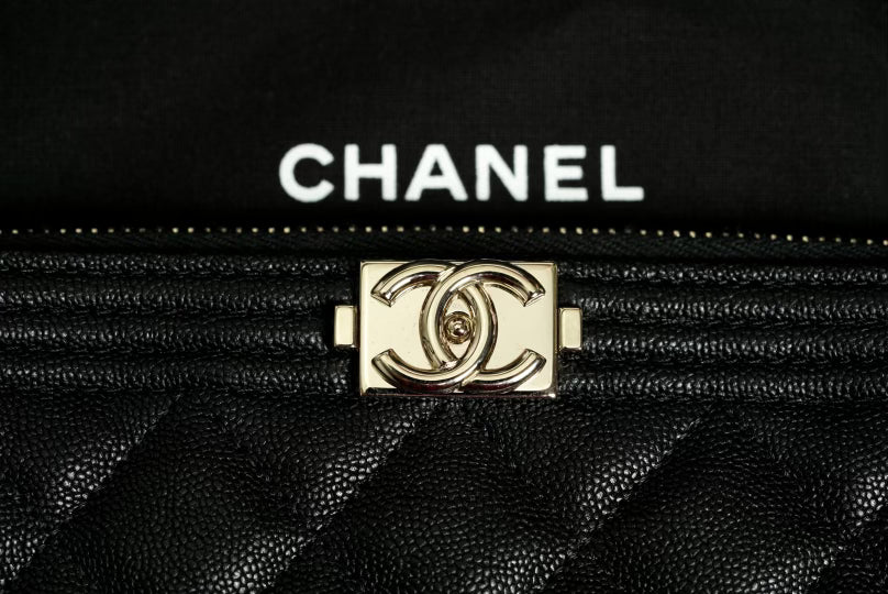 Authentic 20A Chanel Boy Small O Case w/ LGHW