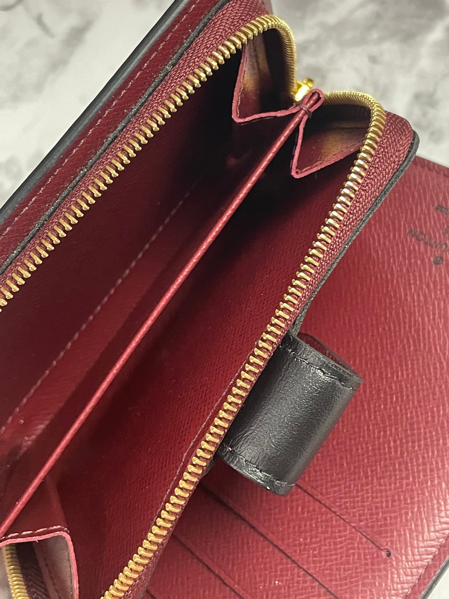 Authentic Louis Vuitton Damier Ebene Juliette Wallet