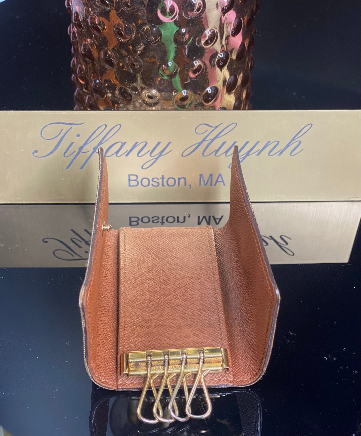 Authentic Louis Vuitton Monogram 4 Key Case