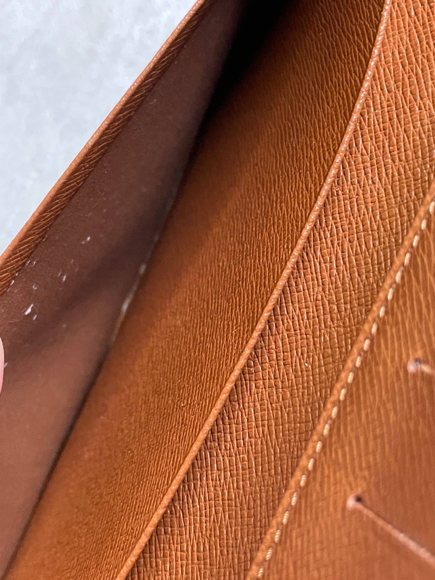 Authentic Louis Vuitton Monogram Porte-Cartes Credit Yen Checkbook Wallet