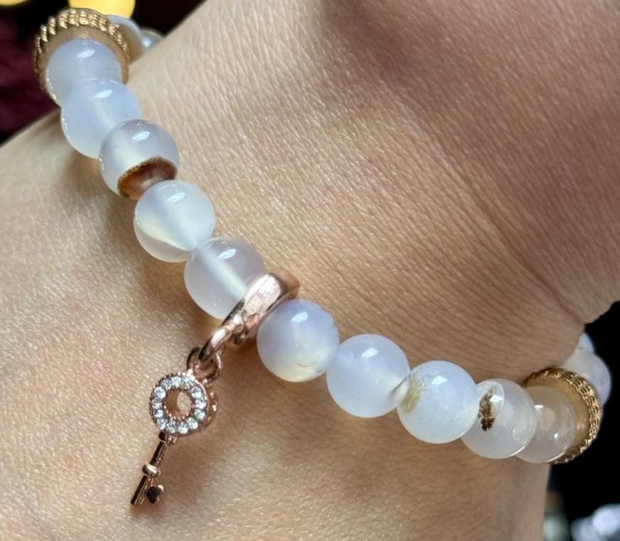 Flower Agate Crystal Bracelet with Charm