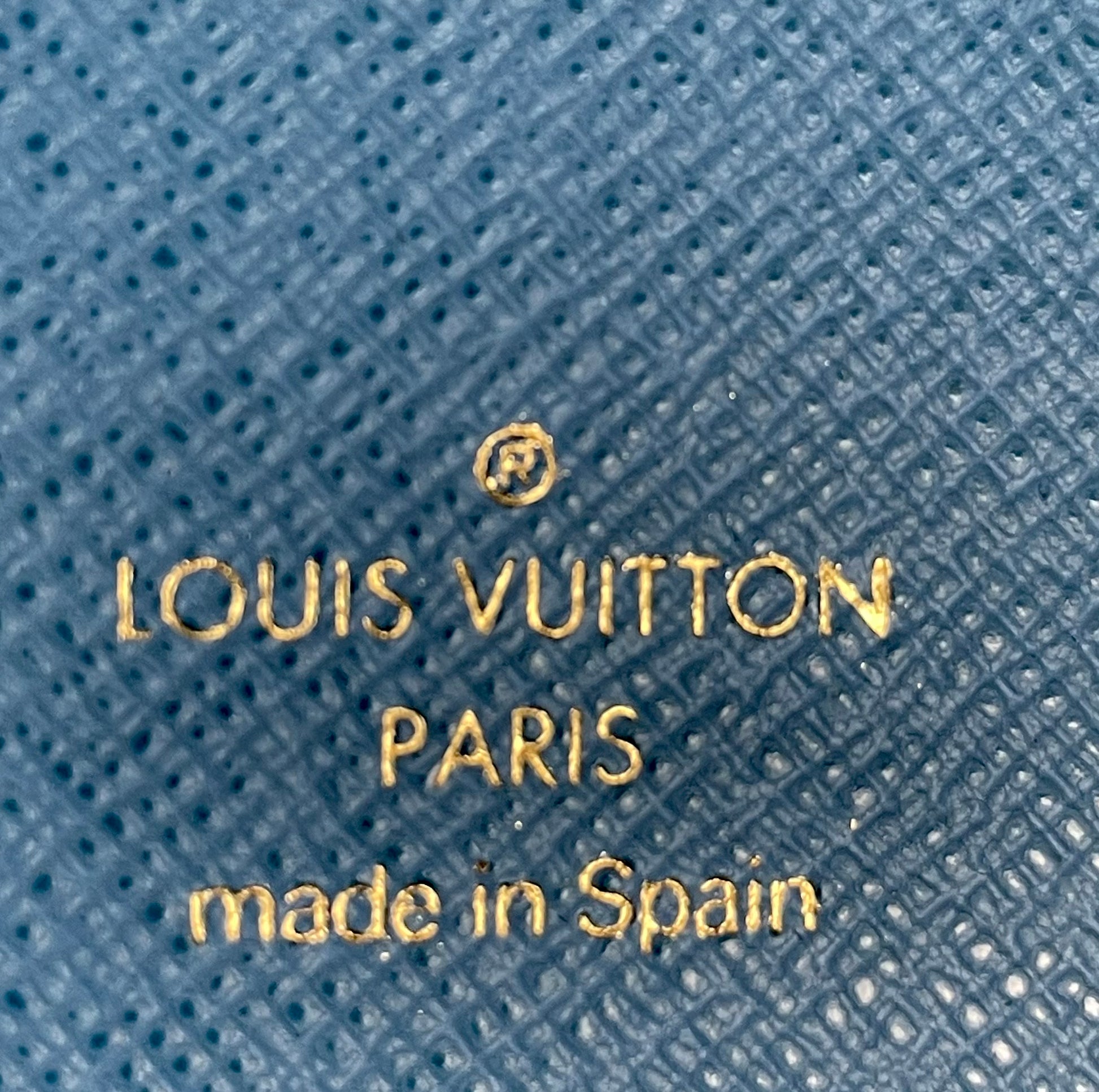 Louis Vuitton koala agenda pm Monogram with blue interior CA0075