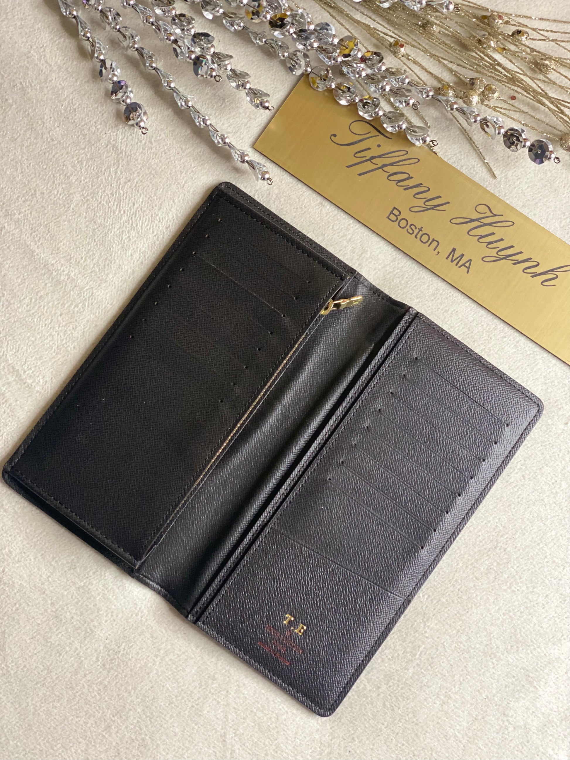Authentic Louis Vuitton Damier Ebene Brazza Wallet – TLB Preloved Goods